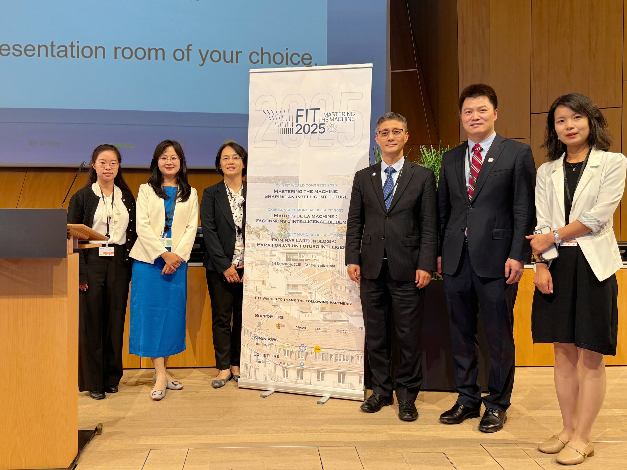 Delegación de la TAC en el Congreso Estatutario y en el XXIII Congreso Mundial de la FIT